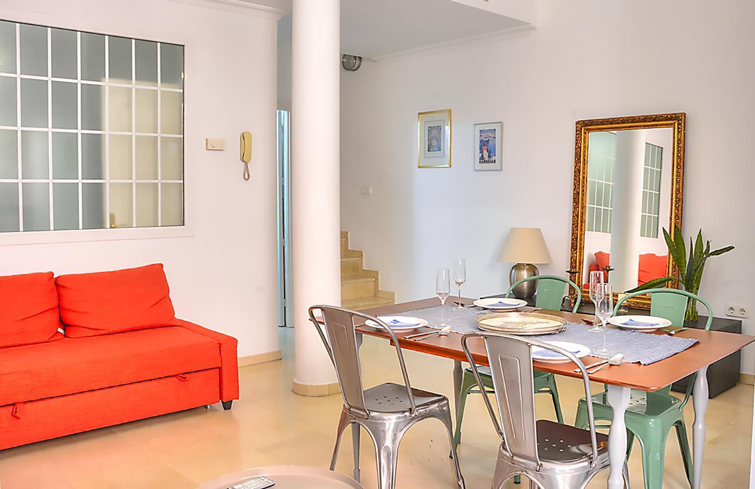 Apartamento Torre De La Plata Севилья Экстерьер фото